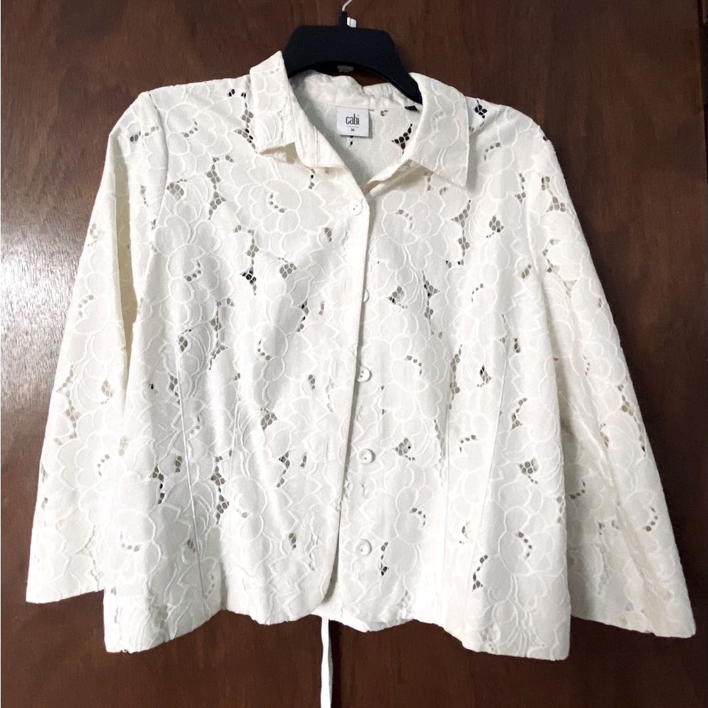 short Cream Cabi Jacket